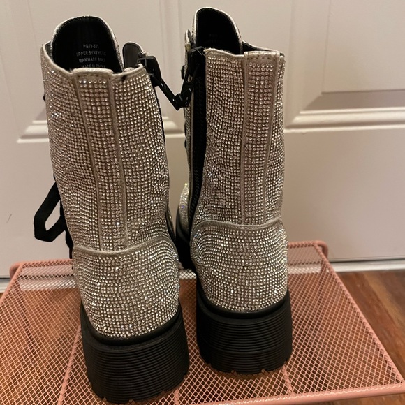 Sugar Thrillz Diamond Duchess Bling Boots - Picture 6 of 10